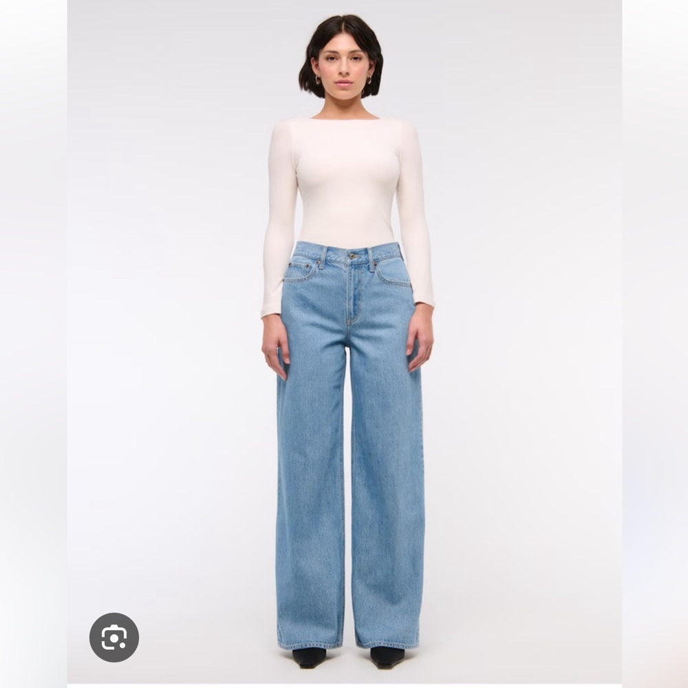 Abercrombie Wide Leg Jean